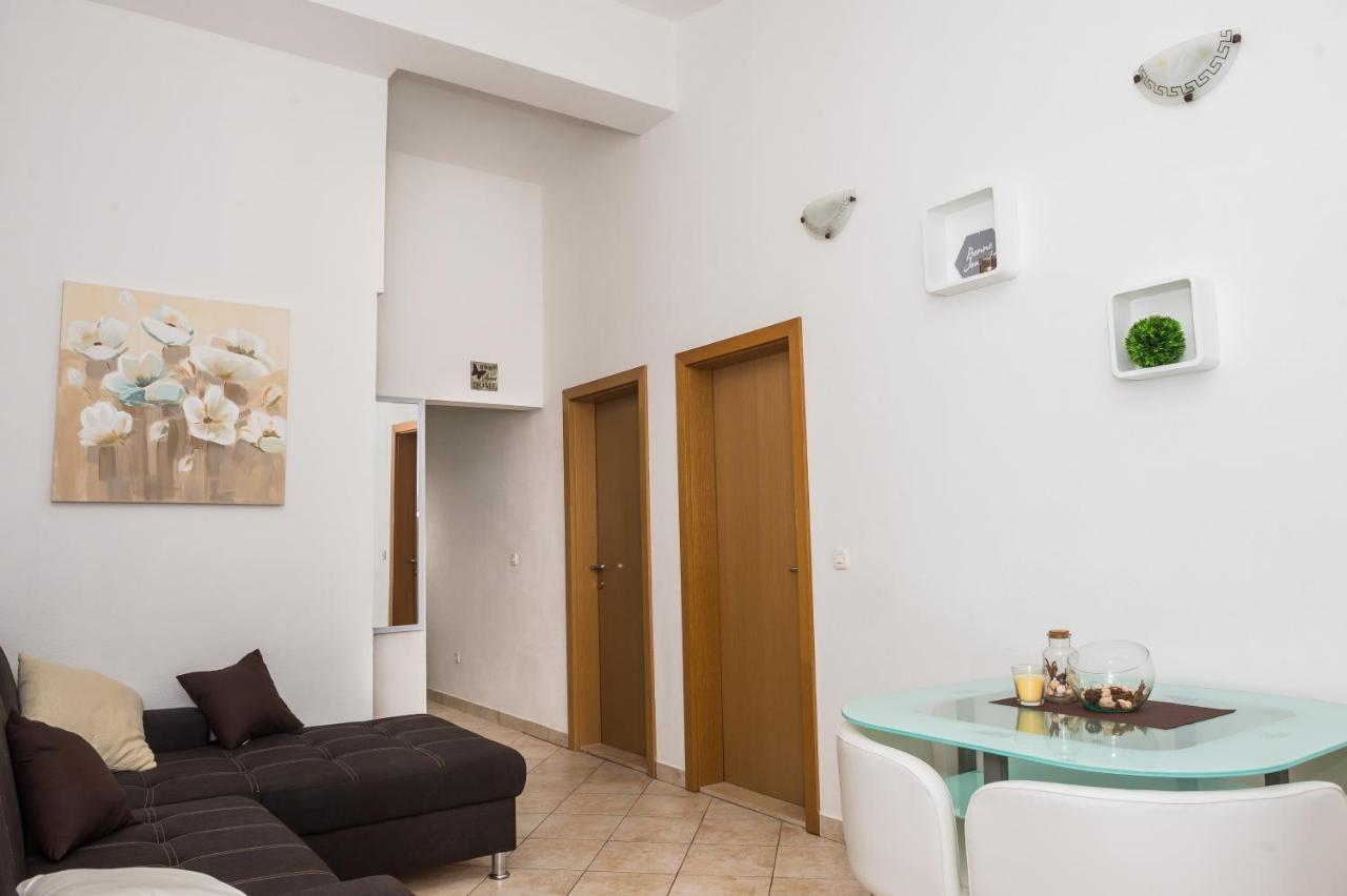 Apartments Slavka Rogoznica  Exterior foto
